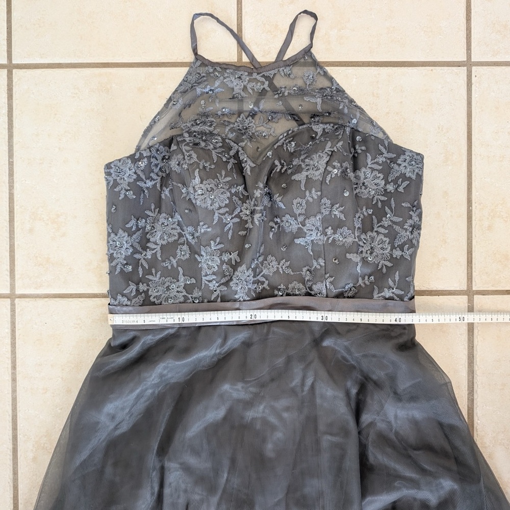 Size L/XL Beaded Grey Silver Cross-Back Mesh Boat Neck Formal Prom Dress Gown - Picture 6 of 15